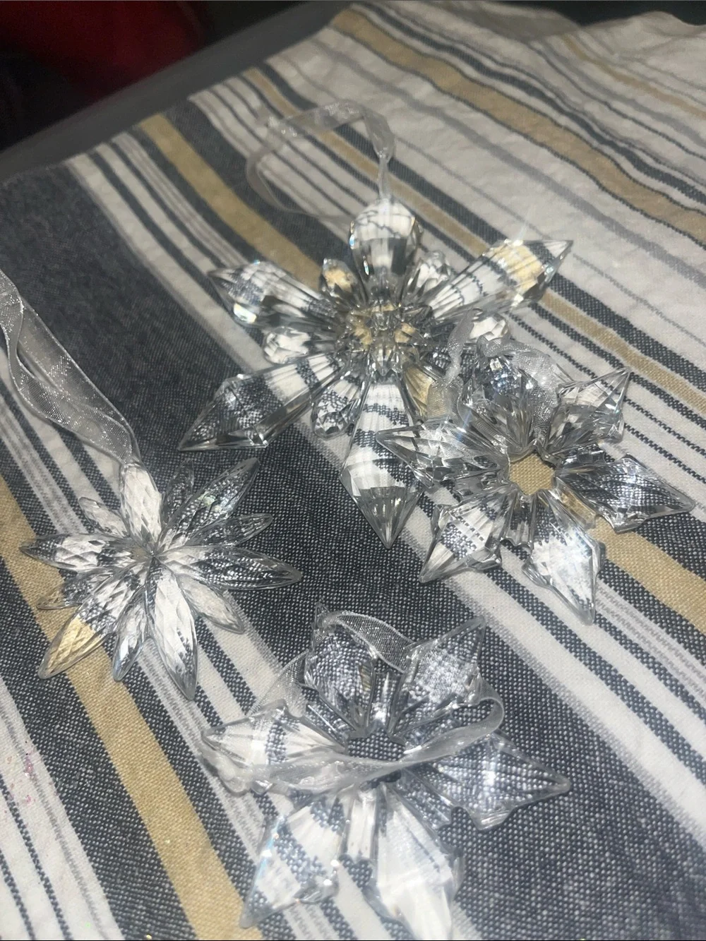 4 acrylic snowflake 3d ornaments #167